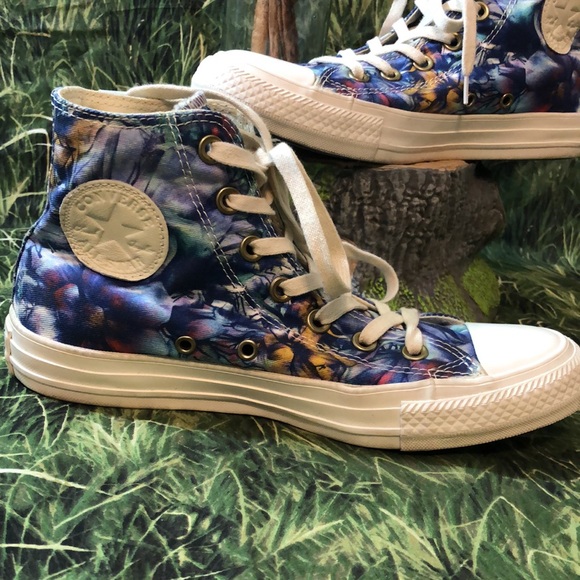 Converse All Star High top Floral Print Size 7 - Picture 2 of 13